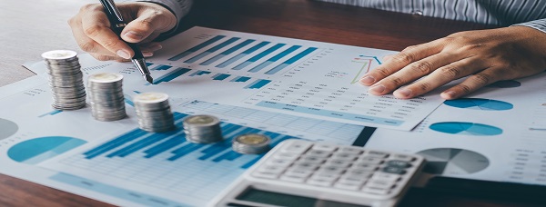 MONEY-MAKEOVER-HERO-4-1 Tips for Tax Time